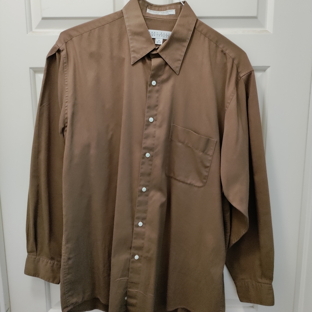 Perry Ellis cotton blend long sleeve button down shirt